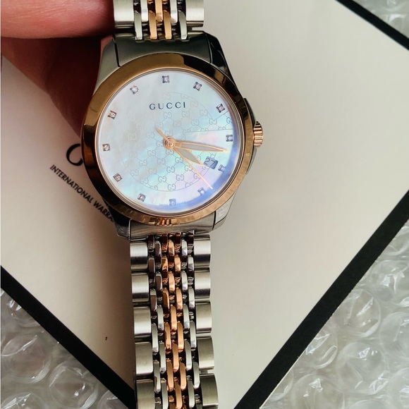 BEAUTIFUL ladies GUCCI watch w/ diamonds 💎💎 - Picture 10 of 14